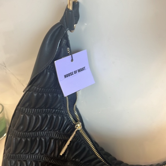 House of want black vegan leather bag with gold hardware - Picture 3 of 5